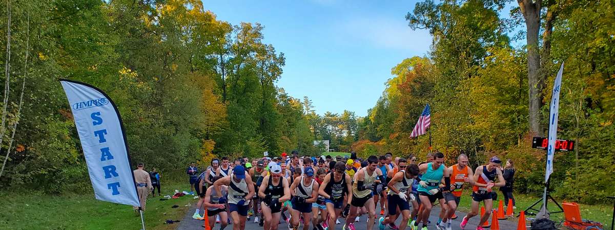 people at start of race